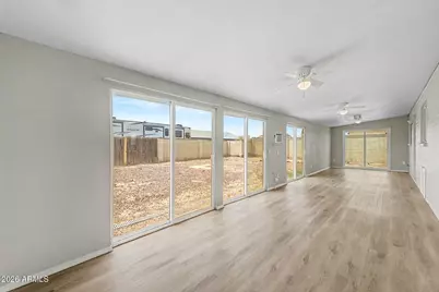 13750 S Calumet Road, Arizona City, AZ 85123 - Photo 11