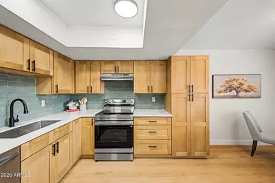 4470 W Palmaire Avenue, Glendale, AZ 85301 - Photo 17