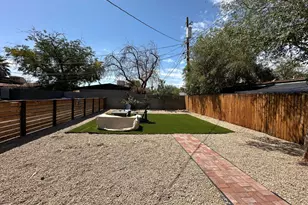 3110 N 39th St, Phoenix, AZ 85018 - Photo 25