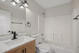 5711 N 73rd Dr, Glendale, AZ 85303 - Photo 15