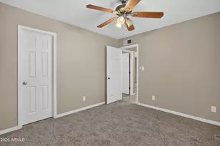 1650 W Campo Bello Dr, Phoenix, AZ 85023 - Photo 13