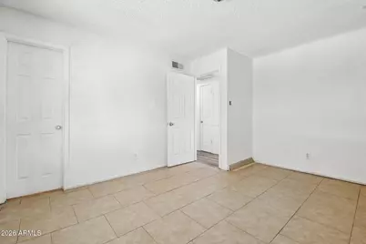 7607 W Osborn Road, Phoenix, AZ 85033 - Photo 13