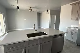 15985 S Yava Rd, Arizona City, AZ 85123 - Photo 29