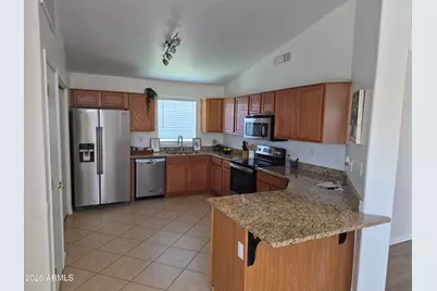 2221 E Union Hills Drive #162, Phoenix, AZ 85024 - Photo 5