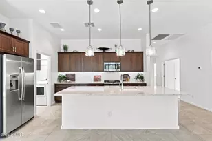 16907 W Holly St, Goodyear, AZ 85395 - Photo 11