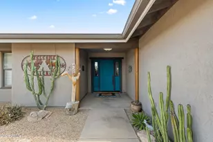 1011 E Maddock Rd, Phoenix, AZ 85086 - Photo 9