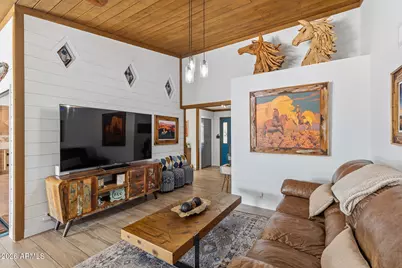 1011 E Maddock Road, Phoenix, AZ 85086 - Photo 15