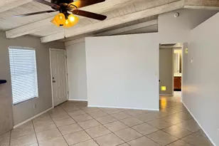 630 E Jensen St, Mesa, AZ 85203 - Photo 3