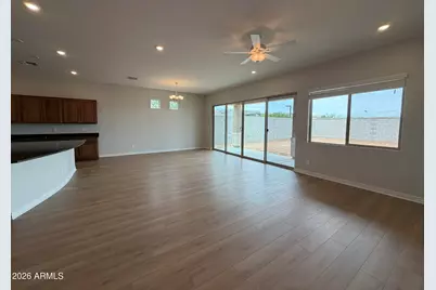 15946 W Sand Hills Road, Surprise, AZ 85387 - Photo 7