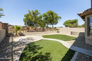 3226 W Alta Vista Rd, Phoenix, AZ 85041 - Photo 25