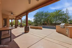 31 E Desert Hills Dr, Phoenix, AZ 85086 - Photo 27