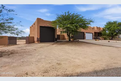 31 E Desert Hills Drive, Phoenix, AZ 85086 - Photo 39