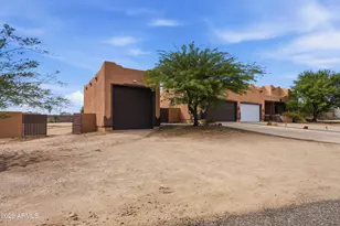 31 E Desert Hills Dr, Phoenix, AZ 85086 - Photo 39