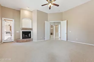 31 E Desert Hills Dr, Phoenix, AZ 85086 - Photo 13