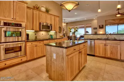 31 E Desert Hills Drive, Phoenix, AZ 85086 - Photo 5