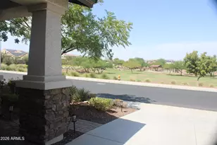 10113 W Angels Ln, Peoria, AZ 85383 - Photo 5