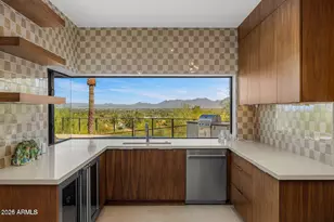 6331 E Hummingbird Ln, Paradise Valley, AZ 85253 - Photo 9