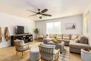 2499 W Dapple Gray Ct, San Tan Valley, AZ 85144 - Photo 7
