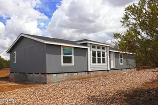 2067 E Spruce St, Williams, AZ 86046 - Photo 17