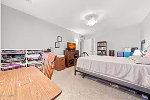 17426 N Calico Dr, Sun City, AZ 85373 - Photo 23
