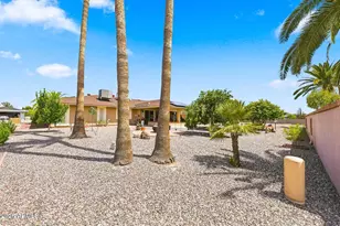 17426 N Calico Dr, Sun City, AZ 85373 - Photo 35