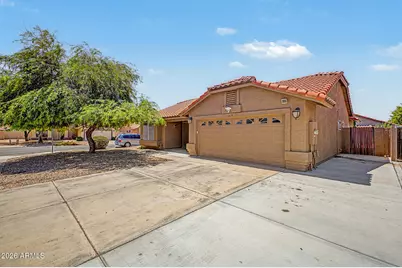 614 N Redrock Street, Gilbert, AZ 85234 - Photo 3