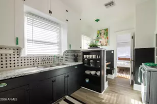 1433 E Osborn Rd, Phoenix, AZ 85014 - Photo 13