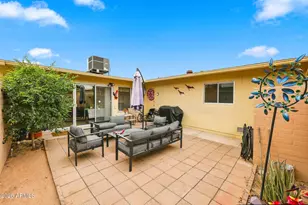 10822 W Santa Fe Dr, Sun City, AZ 85351 - Photo 25