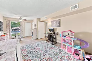 10822 W Santa Fe Dr, Sun City, AZ 85351 - Photo 15