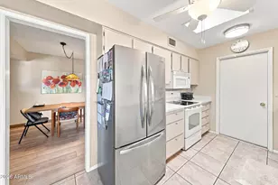10822 W Santa Fe Dr, Sun City, AZ 85351 - Photo 19
