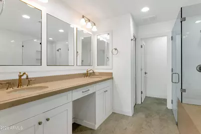 2626 E Arizona Biltmore Circle #17, Phoenix, AZ 85016 - Photo 19