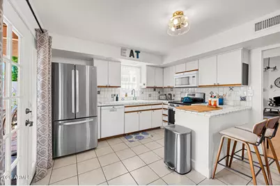 6625 N Majorca Way W, Phoenix, AZ 85014 - Photo 7