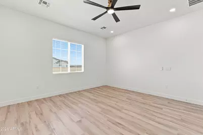 35416 W Estes Way, Arlington, AZ 85322 - Photo 17