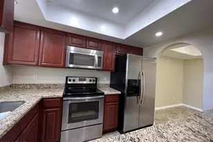 2534 E Villa Theresa Dr, Phoenix, AZ 85032 - Photo 7