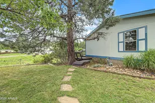 1251 S Mark Ln, Flagstaff, AZ 86001 - Photo 17