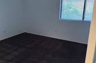 1545 E Sahuaro Dr, Phoenix, AZ 85020 - Photo 13