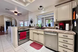 14813 W Heritage Dr, Sun City West, AZ 85375 - Photo 13