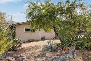 2245 W Osborn Rd, Phoenix, AZ 85015 - Photo 5