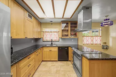 2245 W Osborn Road, Phoenix, AZ 85015 - Photo 15