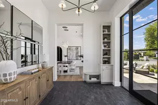 5935 E Calle Tuberia, Phoenix, AZ 85018 - Photo 5