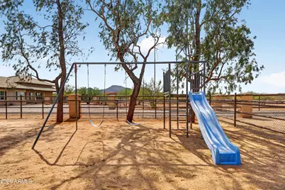 141 E Cloud Road, Phoenix, AZ 85086 - Photo 69