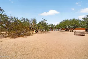 141 E Cloud Rd, Phoenix, AZ 85086 - Photo 95