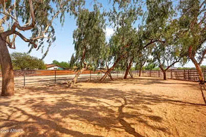 141 E Cloud Road, Phoenix, AZ 85086 - Photo 79