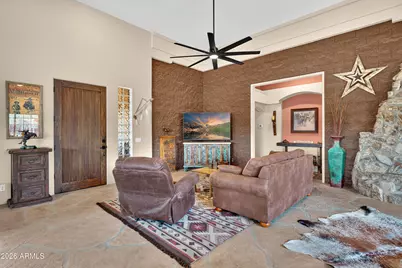 141 E Cloud Road, Phoenix, AZ 85086 - Photo 19