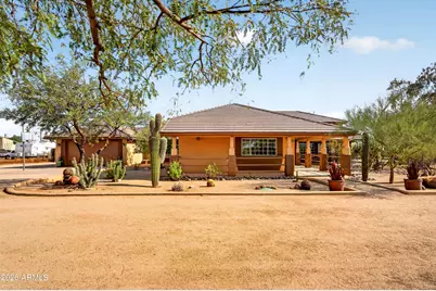 141 E Cloud Road, Phoenix, AZ 85086 - Photo 11