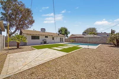 8638 E Valley View Road, Scottsdale, AZ 85250 - Photo 21
