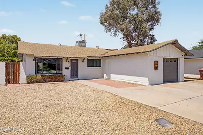 8638 E Valley View Road, Scottsdale, AZ 85250 - Photo 1