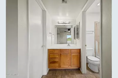 850 S River Drive #2071, Tempe, AZ 85281 - Photo 25