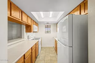 850 S River Dr, Tempe, AZ 85281 - Photo 11