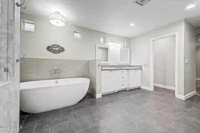 1011 W Palo Verde Drive, Phoenix, AZ 85013 - Photo 15